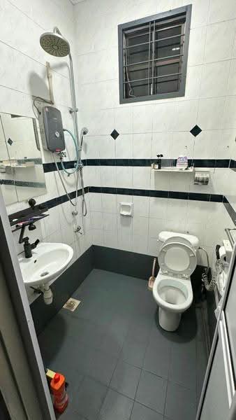 1-storey Terraced House for Rent in Bukit Indah (Iskandar Puteri (Nusajaya)) - Alen Tan - Bathroom - PropertyGuru.com.my