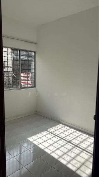 Rumah Teres untuk Dijual di Taman Desa Aman (Cheras) - PJ Low - Interior - PropertyGuru.com.my