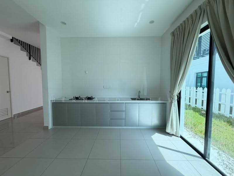 Semi-Detached House for Rent in Bandar Cassia (Batu Kawan) - Bernard Chew - Kitchen - PropertyGuru.com.my