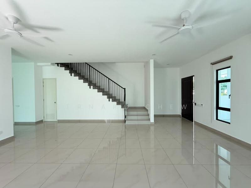Semi-Detached House for Rent in Bandar Cassia (Batu Kawan) - Bernard Chew - Living Room - PropertyGuru.com.my