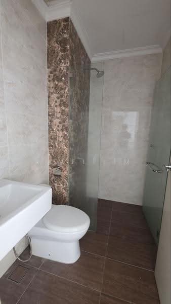 Kondominium untuk Dijual di Laguna Heights (Bukit Laguna) - Jovel Lim - Bathroom - PropertyGuru.com.my