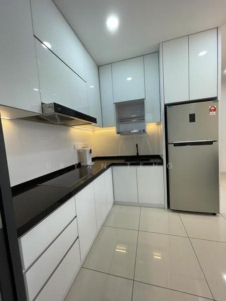Condominium for Rent at Queens Residences Q2 @ Queens Waterfront - Bryan Teng - Kitchen - PropertyGuru.com.my