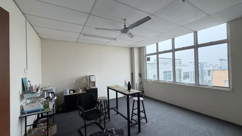 Kedai untuk Disewa di Taman Molek (Johor Bahru) - Jane Ngoi - Interior - PropertyGuru.com.my