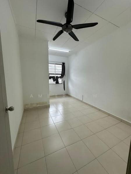2-storey Terraced House for Sale in Bandar Tiram (Ulu Tiram) - Amber Hew - Interior - PropertyGuru.com.my