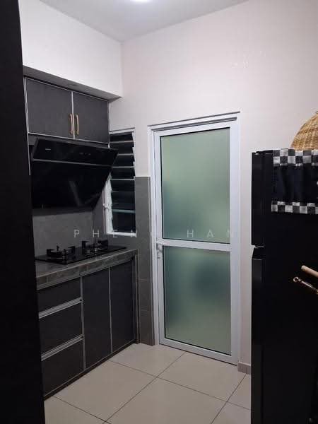 Kondominium untuk Disewa di Havana Beach Residences - Pheng Han - Kitchen - PropertyGuru.com.my