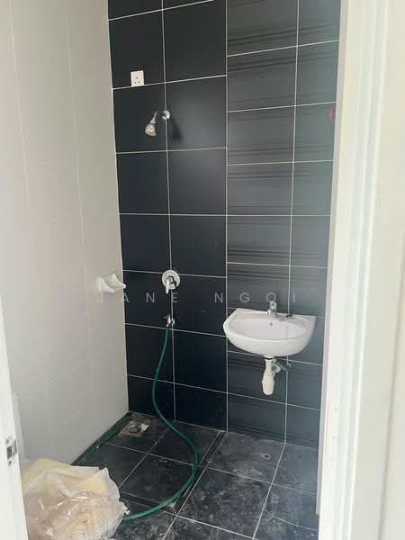 3-storey Terraced House for Sale in Setia Eco Cascadia (Tebrau) - Jane Ngoi - Bathroom - PropertyGuru.com.my