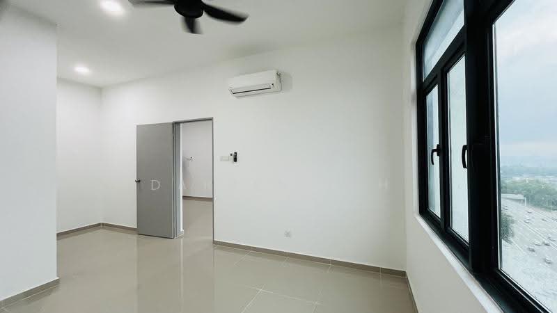 Service Residence for Rent at Serviced Residence @ The Louvre @ Country Heights - Darren Toh - Interior - PropertyGuru.com.my