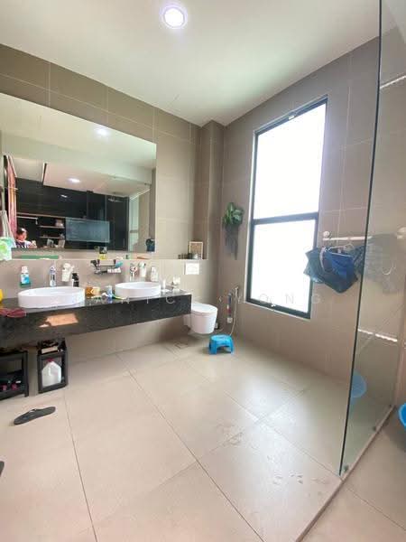Semi-Detached House for Sale in Nusa Duta (Iskandar Puteri (Nusajaya)) - Janice Yong - Bathroom - PropertyGuru.com.my