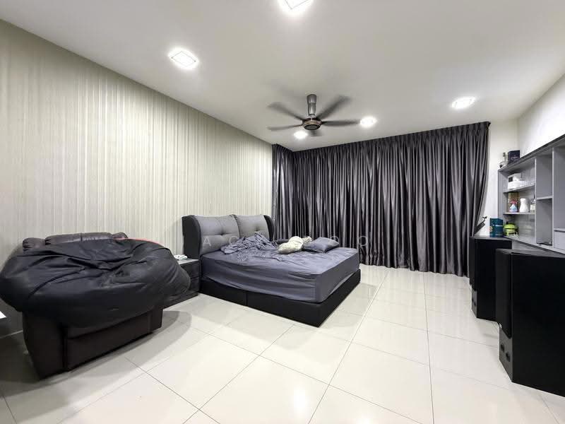Semi-Detached House for Sale in Ambang Botanic (Klang) - Jack Boo - Bedroom - PropertyGuru.com.my