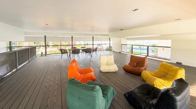Kediaman Servis untuk Dijual di Parkland Residence @ Kajang 2 - Vancs Chai - Living Room - PropertyGuru.com.my