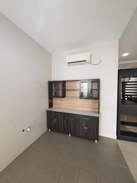 2-storey Terraced House for Rent in Taman Laguna (Johor Bahru) - Jane Ngoi - Kitchen - PropertyGuru.com.my