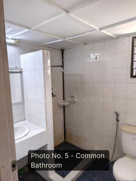 Apartment for Rent at Golden Showers (Kondo Ruby) - Vinc Pheng - Bathroom - PropertyGuru.com.my