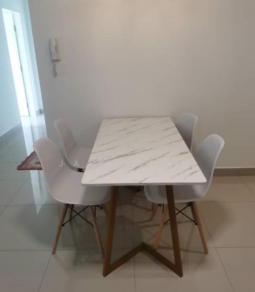Kondominium untuk Disewa di Sofiya Residensi - Jack Chan - Dining Room - PropertyGuru.com.my