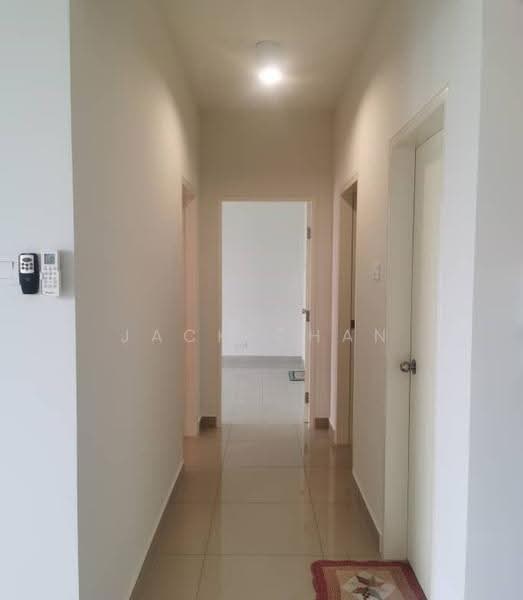Kondominium untuk Disewa di Sofiya Residensi - Jack Chan - Corridor - PropertyGuru.com.my