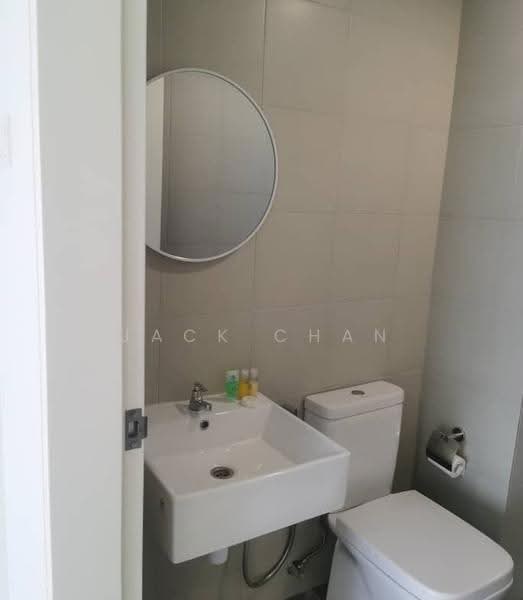 Kondominium untuk Disewa di Sofiya Residensi - Jack Chan - Bathroom - PropertyGuru.com.my