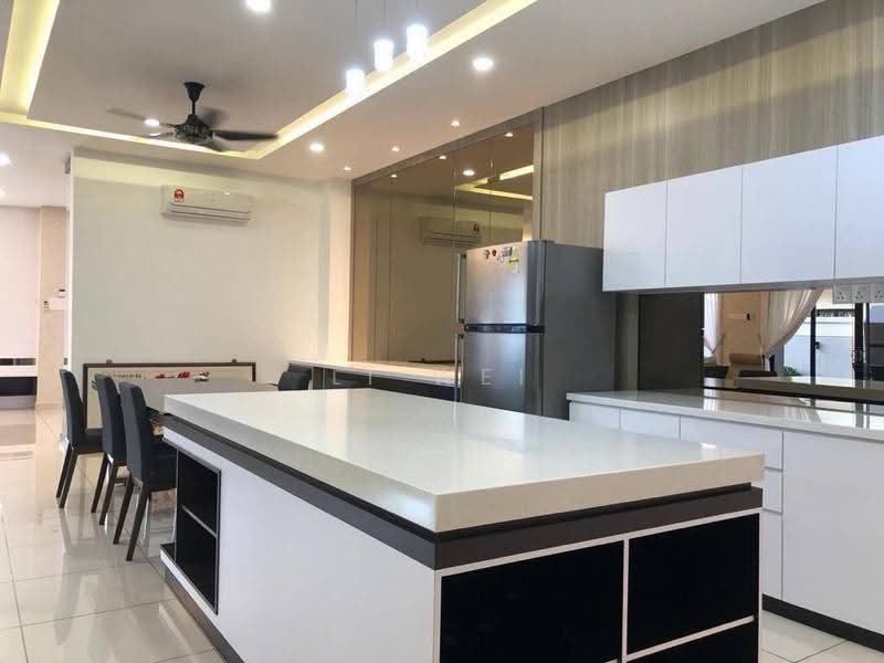 Semi-Detached House for Rent in Taman Desa Tebrau (Tebrau) - Li Wei - Kitchen - PropertyGuru.com.my