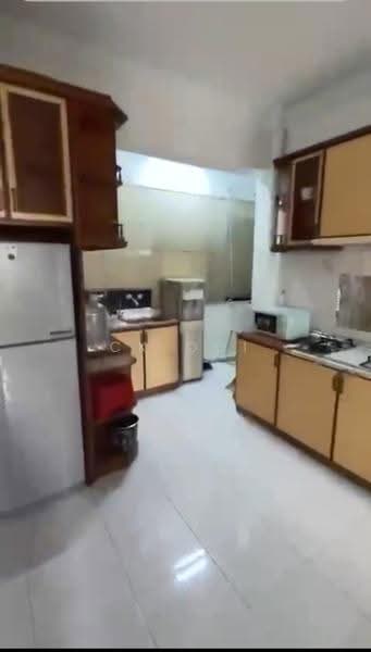 Condominium for Rent at E-Park Condominium - CK Ooi - Kitchen - PropertyGuru.com.my