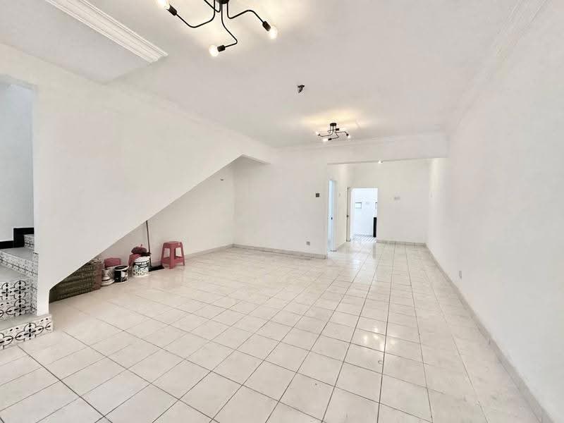 Rumah Teres 2-Tingkat untuk Dijual di Seri Kembangan (Selangor) - EMA ALLANG - Living Room - PropertyGuru.com.my