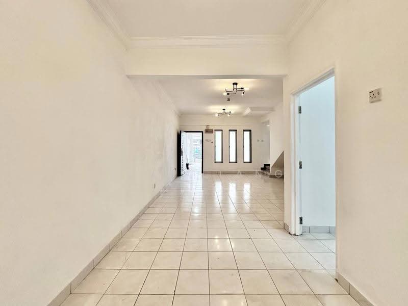 Rumah Teres 2-Tingkat untuk Dijual di Seri Kembangan (Selangor) - EMA ALLANG - Interior - PropertyGuru.com.my