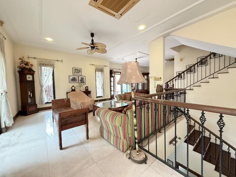 Rumah Berkembar untuk Dijual di Taman Sierra Seputeh (Seputeh) - Yumiko Kew - Living Room - PropertyGuru.com.my