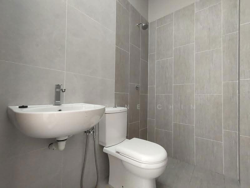 1-storey Terraced House for Sale in Ipoh (Perak) - Catherine Chin - Bathroom - PropertyGuru.com.my