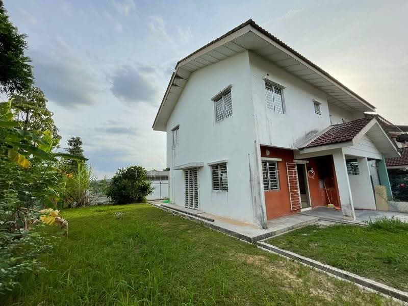 Rumah Teres 2-Tingkat untuk Dijual di Bandar Seri Coalfields (Sungai Buloh) - Khairul Syafiq - Exterior - PropertyGuru.com.my