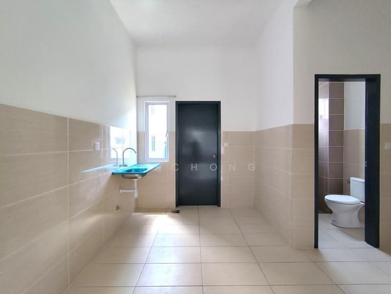Rumah Teres 2-Tingkat untuk Dijual di Beranang (Selangor) - JX Chong - Kitchen - PropertyGuru.com.my