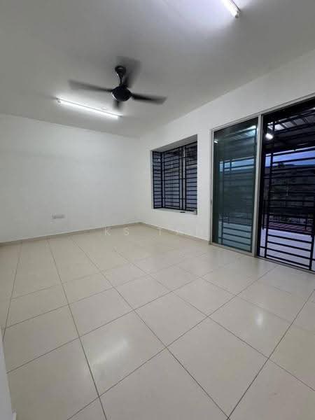 2-storey Terraced House for Sale in Taman Desa Idaman (Senai) - KS Tan - Interior - PropertyGuru.com.my