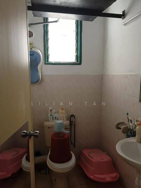 Apartment for Sale at Vista Pinggiran Apartment - Lilian Tan - Bathroom - PropertyGuru.com.my