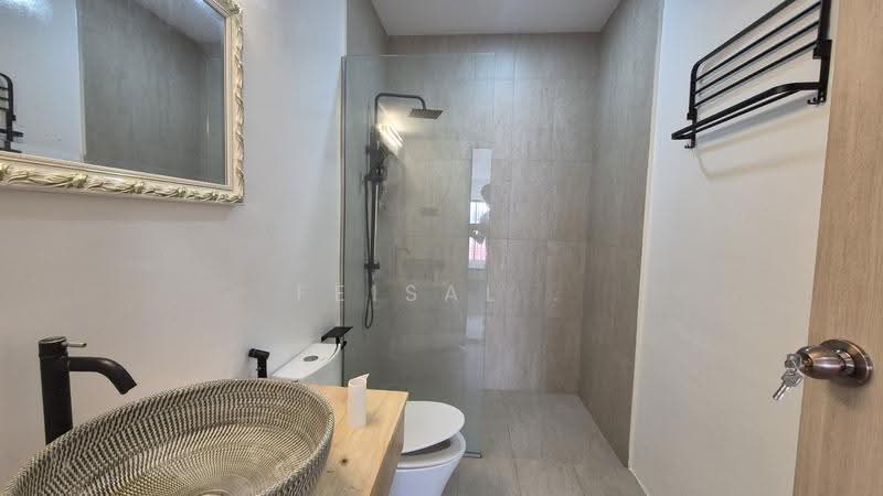Rumah Berkembar untuk Dijual di Taman Desa (Kuala Lumpur) - Feisal . - PropertyGuru.com.my