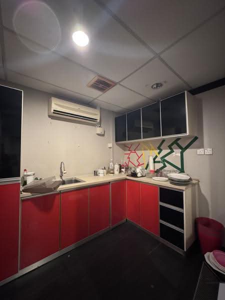 Kedai / Pejabat untuk Dijual di Bangsar (Kuala Lumpur) - Pang Hiok Boon - Kitchen - PropertyGuru.com.my