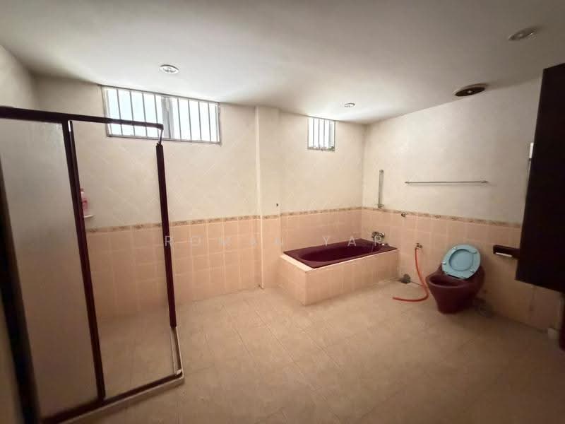 Bungalow House for Sale in Bukit Beruntung (Selangor) - Roman Yap - PropertyGuru.com.my