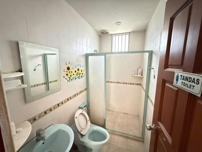 Bungalow House for Sale in Bukit Beruntung (Selangor) - Roman Yap - PropertyGuru.com.my
