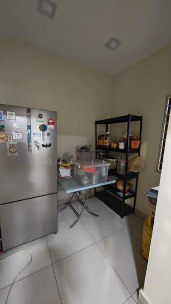 Rumah Berkembar untuk Dijual di Kipark Sri Utara (Batu) - GEE Lee - Kitchen - PropertyGuru.com.my