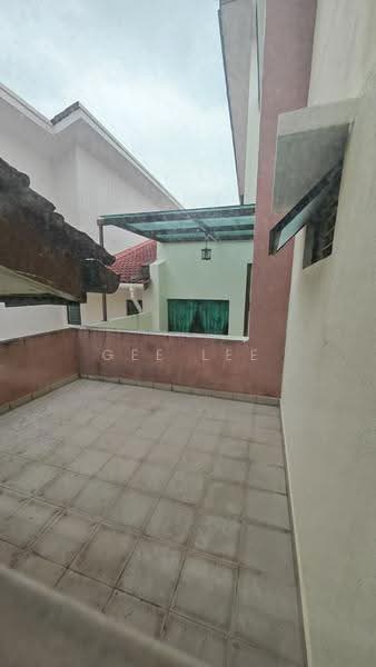 Rumah Berkembar untuk Dijual di Kipark Sri Utara (Batu) - GEE Lee - Balcony - PropertyGuru.com.my