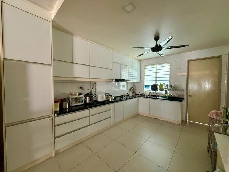 3-storey Terraced House for Sale in Ambang Botanic (Klang) - Jack Boo - Kitchen - PropertyGuru.com.my