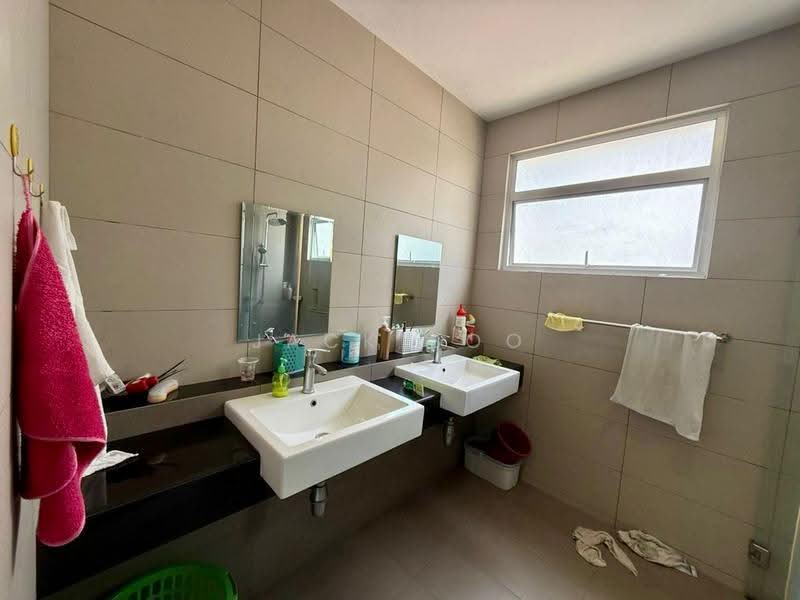 3-storey Terraced House for Sale in Ambang Botanic (Klang) - Jack Boo - Bathroom - PropertyGuru.com.my