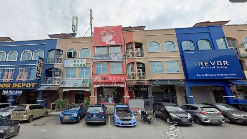 Shop / Office for Sale in Bandar Puteri Puchong (Puchong) - Ng Hon Keong - Exterior - PropertyGuru.com.my