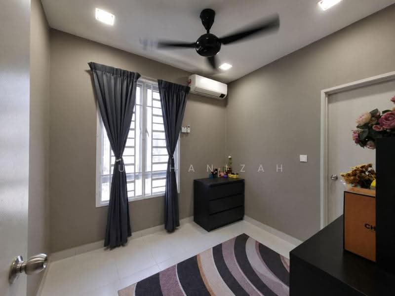 Rumah Kluster untuk Dijual di Shah Alam (Selangor) - Nur Hanizah - PropertyGuru.com.my