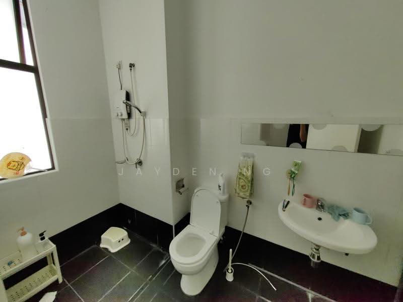 Rumah Kluster untuk Dijual di Taman Kota Masai (Pasir Gudang) - Jayden Ng - Bathroom - PropertyGuru.com.my