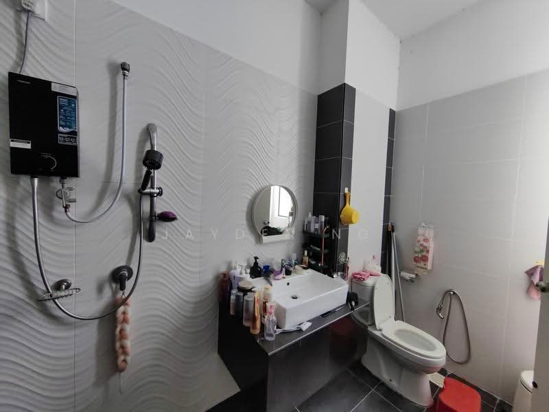 Rumah Kluster untuk Dijual di Taman Kota Masai (Pasir Gudang) - Jayden Ng - Bathroom - PropertyGuru.com.my