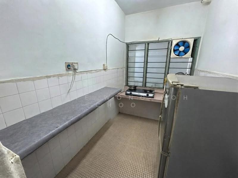 Kedai untuk Dijual di Bandar Baru Ampang (Ampang) - Angie Wong - Kitchen - PropertyGuru.com.my