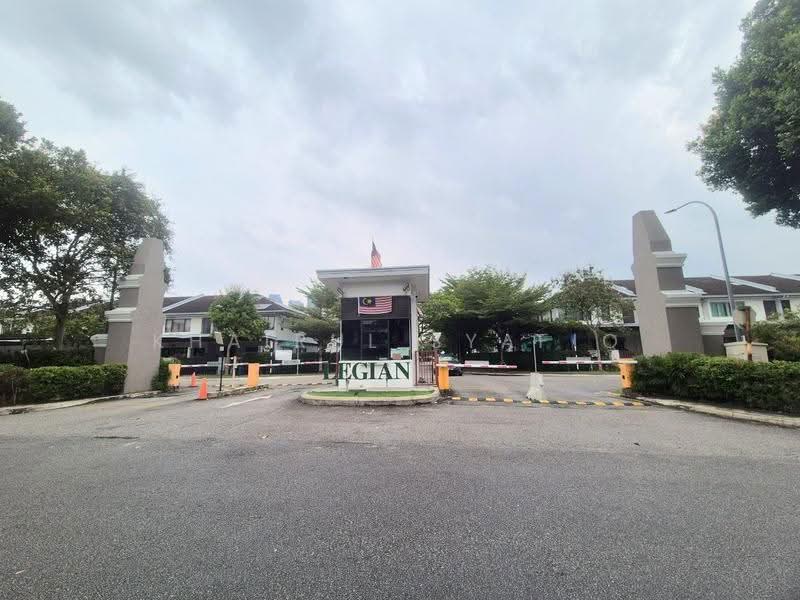 Terraced House for Sale in Shah Alam (Selangor) - Khairul Syafiq - Exterior - PropertyGuru.com.my