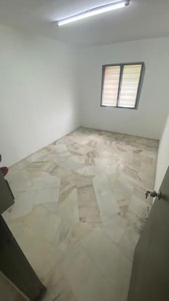 Apartment for Sale at Flat PKNS Section 7 - NIK AZWAN - Interior - PropertyGuru.com.my