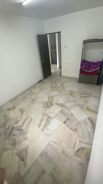 Apartment for Sale at Flat PKNS Section 7 - NIK AZWAN - Interior - PropertyGuru.com.my