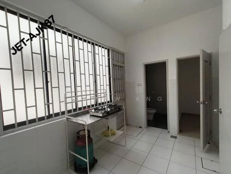 2-storey Terraced House for Rent in Setia Alam (Selangor) - Andrew Ang - Kitchen - PropertyGuru.com.my