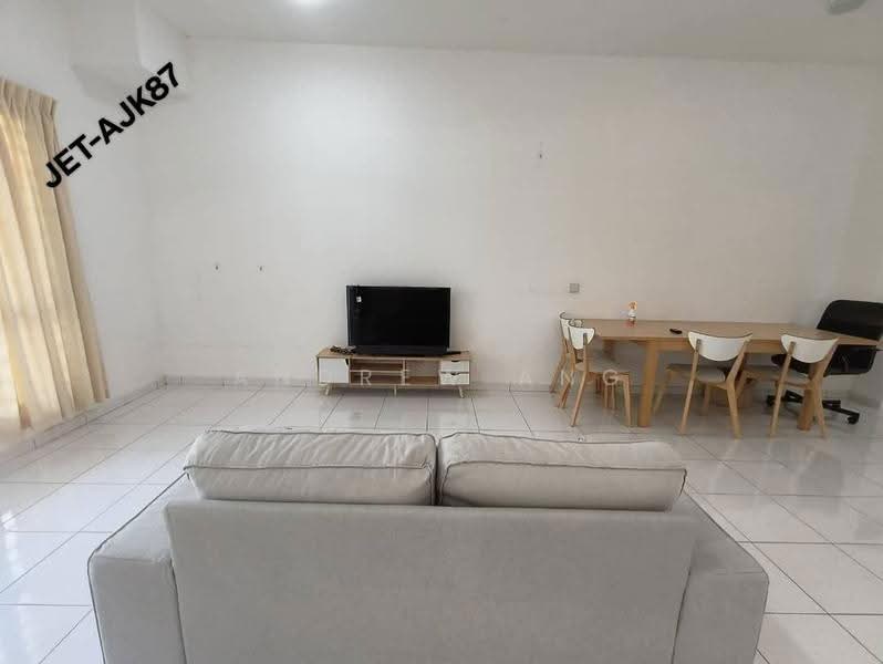 2-storey Terraced House for Rent in Setia Alam (Selangor) - Andrew Ang - Living Room - PropertyGuru.com.my