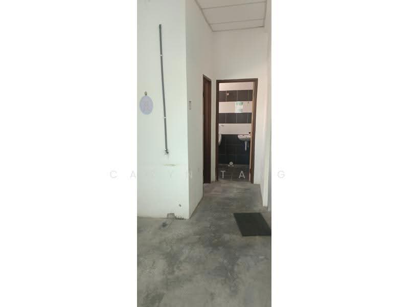 Shop for Rent in Ipoh Airport square (Ipoh) - Caryn Tang - Corridor - PropertyGuru.com.my
