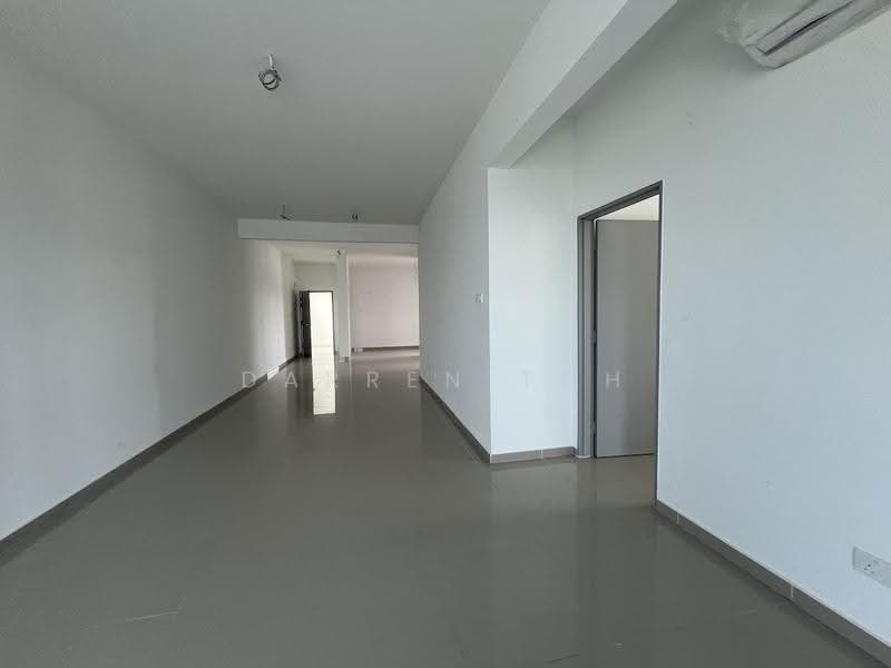 Kediaman Servis untuk Dijual di Serviced Residence @ The Louvre @ Country Heights - Darren Toh - Interior - PropertyGuru.com.my
