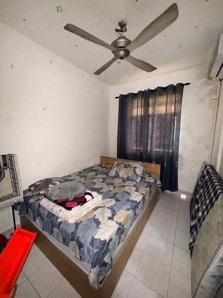 Apartment for Sale at Sri Putra Apartment - ALHAFIZ AZIS - Bedroom - PropertyGuru.com.my